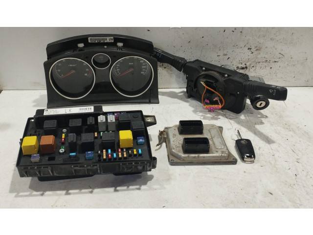Řídící jednotka 55567114, 55567114   Opel Astra H 2007