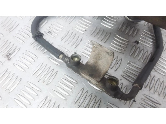 Vstřikovací lišta    Alfa Romeo 145 - 146  pro benzínový / Газ motor 1.4  