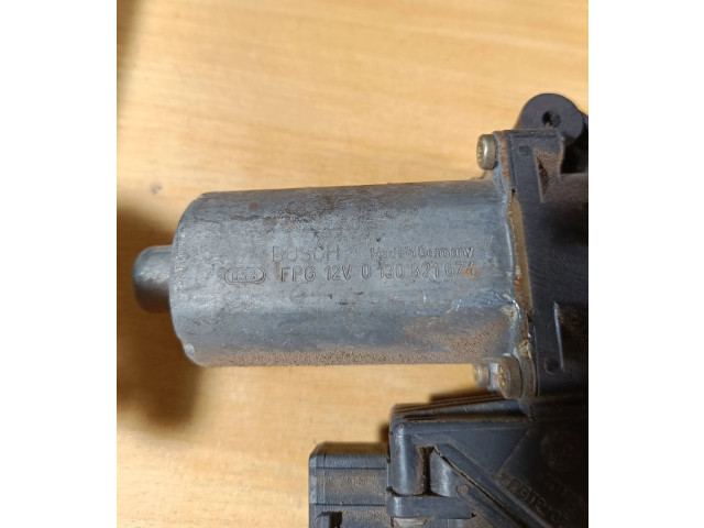 Zpětné zrcátko  Peugeot 406 1997  0130821674  
