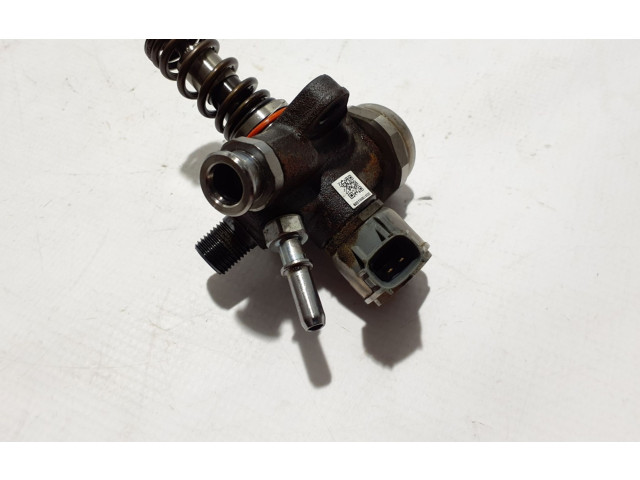 Vstřikovací čerpadlo 31669129   Volvo V60    D 4204 T8 