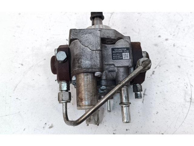 Vstřikovací čerpadlo 55490709, HU2940002430   Opel Zafira C    B16DTH 