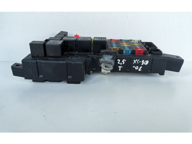   Pojistková skříňka 8622520, 30679527   Volvo XC90 2004