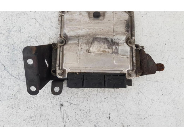 Řídící jednotka 0281010843, 0281010843   Renault Scenic RX 2001