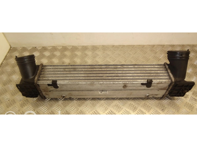 Интеркулер  798788-02, 79878802   BMW 3 E90 E91 2.0