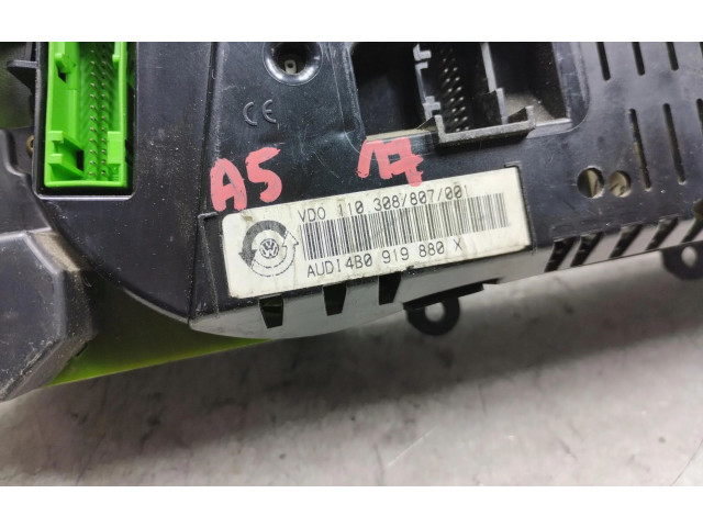 Přístrojová deska  Audi A6 S6 C5 4B 2001 4B0919880X  