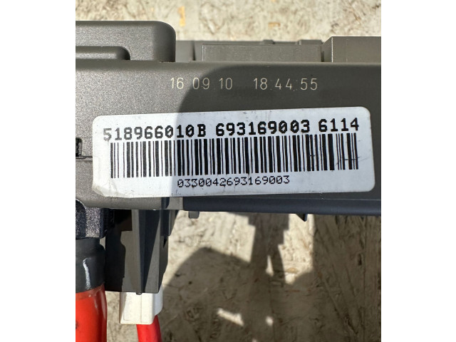   Pojistková skříňka 518966010B, 69316900   BMW X6 E71 2011