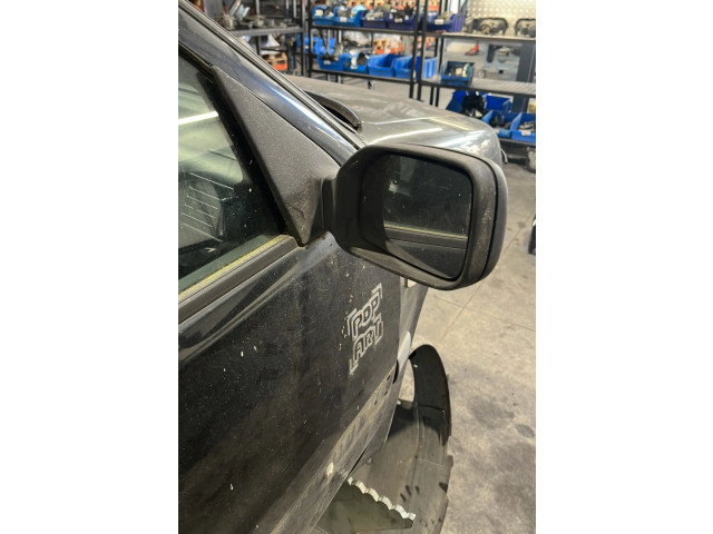 Zpětné zrcátko  Peugeot 106 2002  8148KP  