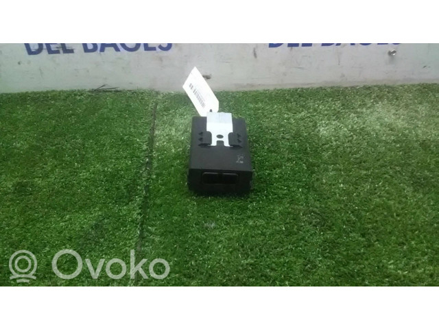Блок управления климат-контролем MR460756, 2773000780   Mitsubishi Montero