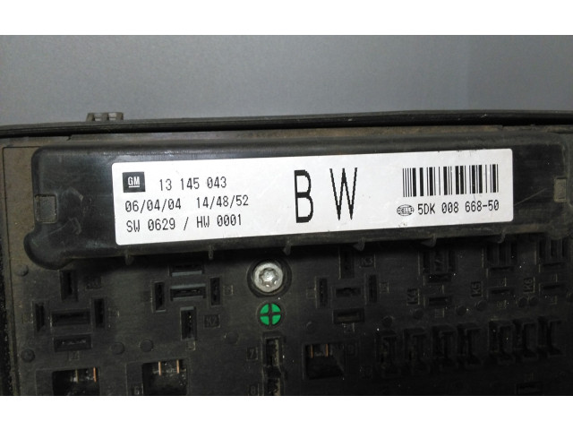   Pojistková skříňka 13145043, 5DK00866850   Opel Astra H 2008