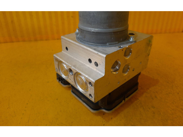 Jednotka ABS A2069001016, A2069001016   Mercedes-Benz C W206 2021