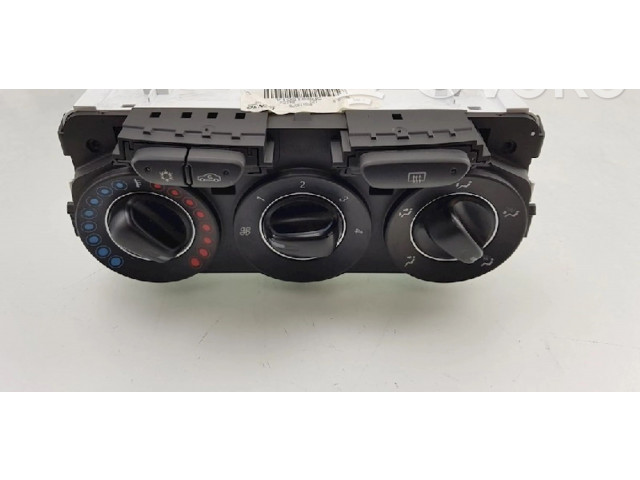 Блок управления климат-контролем 466119570, 123843354   Opel Adam