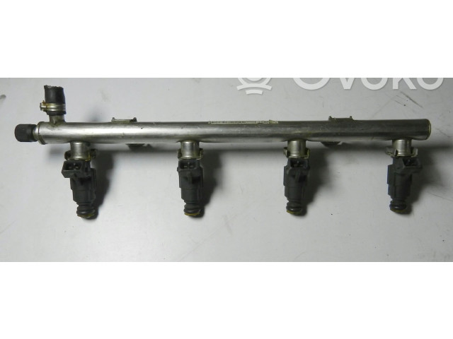 Vstřikovací lišta A1660700495   Mercedes-Benz A W168     