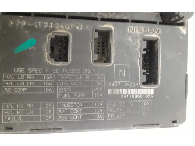   Pojistková skříňka HR12   Nissan Micra 2012