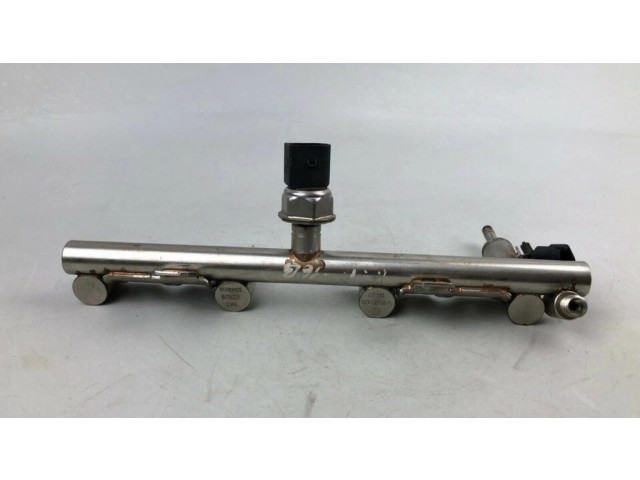Vstřikovač 7592426   BMW 1 F20 F21  pro benzínový motor 1.6  