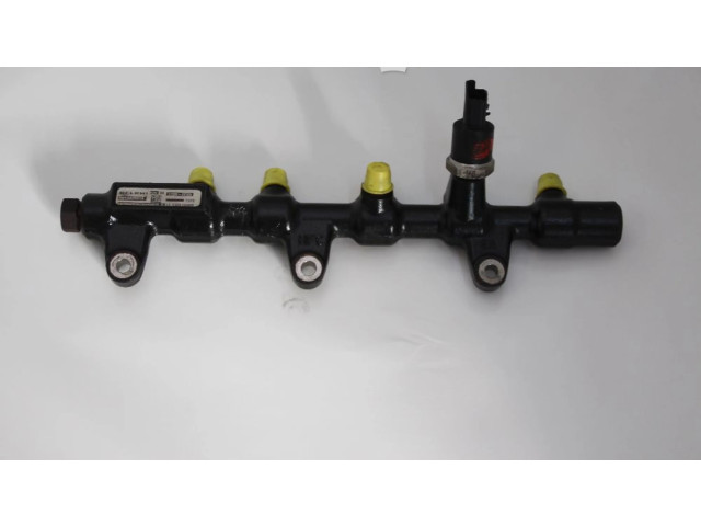 Vstřikovací lišta 315004X500, 315004X500   Hyundai Terracan    J3 