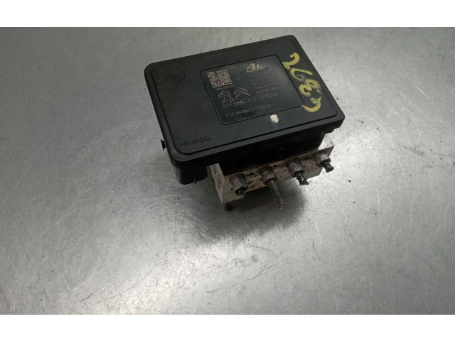 Jednotka ABS 9822654880, 10022012064   Renault Captur II 2022