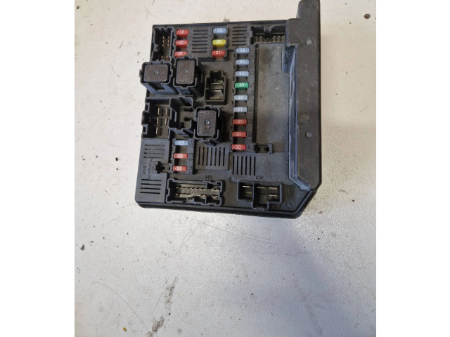   Pojistková skříňka 284B7JD00B, 1018487067   Nissan Qashqai 2008