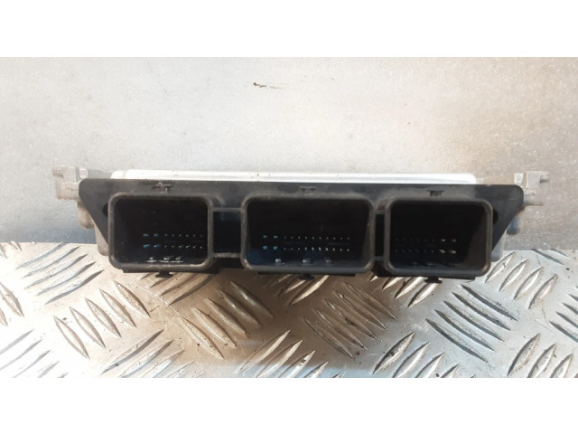 Řídící jednotka 9661773380, 0281011863   Citroen C4 Aircross 2006