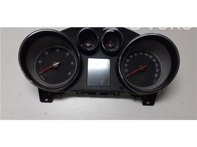Přístrojová deska  Opel Astra J 2009 13414074  
