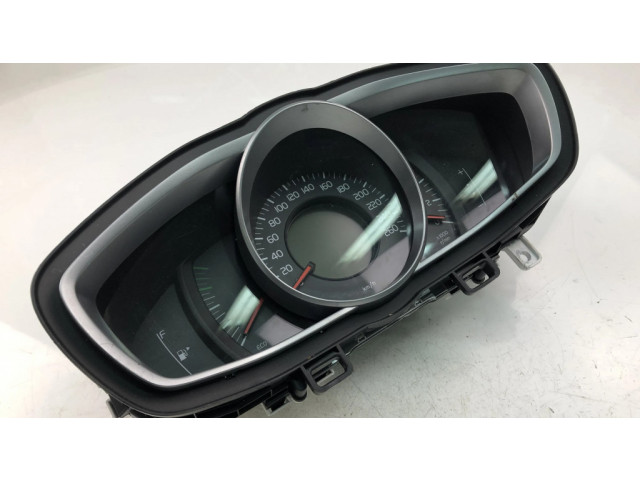 Přístrojová deska  Volvo V40 2016 31453103  
