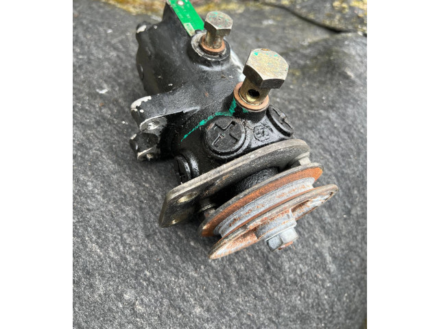 Насос усилителя руля 8601955117   Alfa Romeo 75      