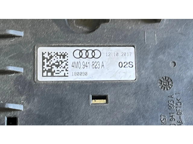 Блок предохранителей  4M0941823A   Audi Q7 4M    