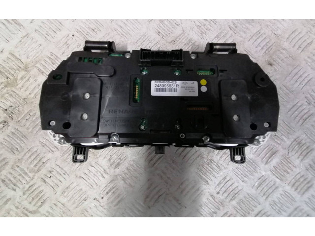 Přístrojová deska  Renault Captur II 2021 248095631R, 40000099  