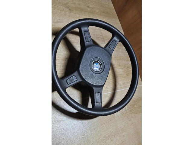 Руль BMW 3 E30  1983-1994 года 11528964      