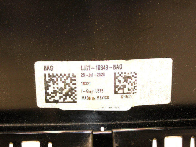Přístrojová deska  Ford Escape IV 2020 LJ6T10849BAG  