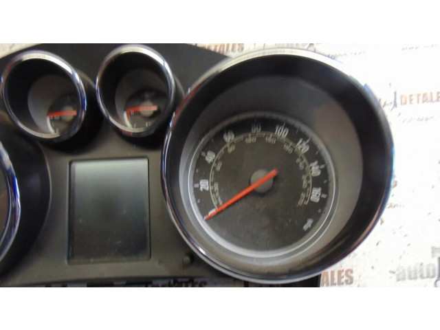 Přístrojová deska  Vauxhall Astra J 2011 600775881  