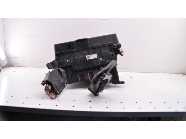   Pojistková skříňka 0266205130   Toyota Avensis T270 2010