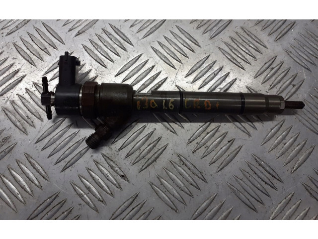 Vstřikovač 338002A400   Hyundai i30  pro naftový motor 1.6  