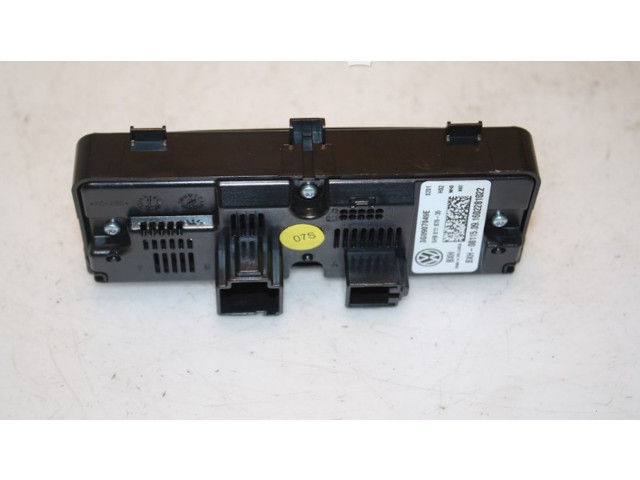 Блок управления климат-контролем 3G0907049E, 3G0907049E   Volkswagen Cross Touran II