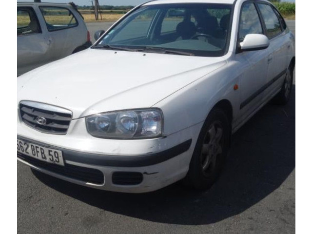 Zpětné zrcátko  Hyundai Elantra 2003    