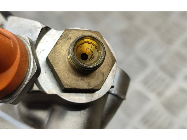 Топливная рампа 3328342, 0261545051   Volkswagen Tiguan   для двигателя Cav