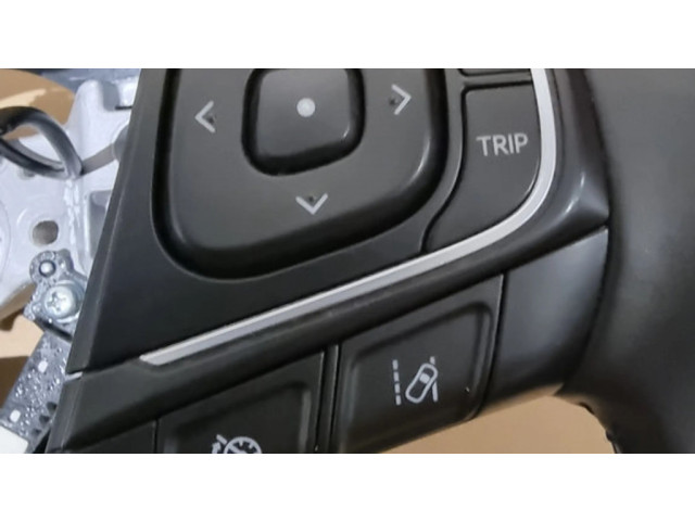 Руль Toyota Avensis T270  2015-2018 года 4510005A00      