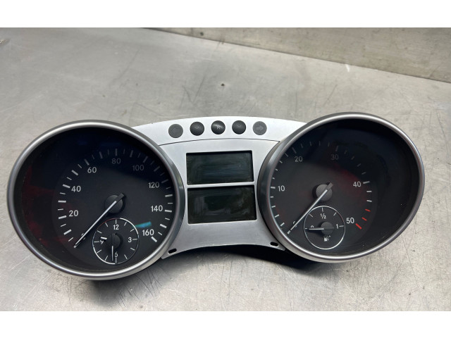 Панель приборов A2515402748, A2515407511   Mercedes-Benz ML W164       