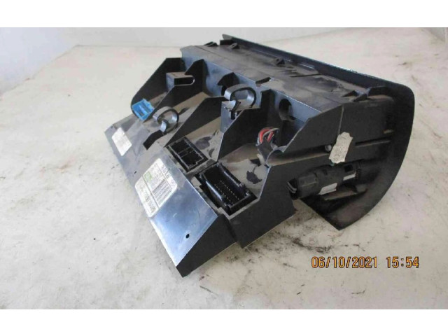 Блок управления климат-контролем 7700424512, 7700424512   Renault Safrane
