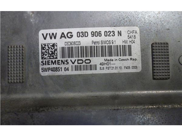 Pojistková skříňka Блок управления двигателем ECU 3D906023N, 5WP40851   Skoda Fabia Mk2 (5J) 2010