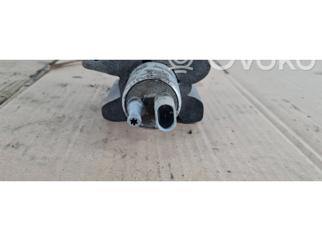 Vstřikovací lišta 75005160, 15T070   BMW 5 E39     