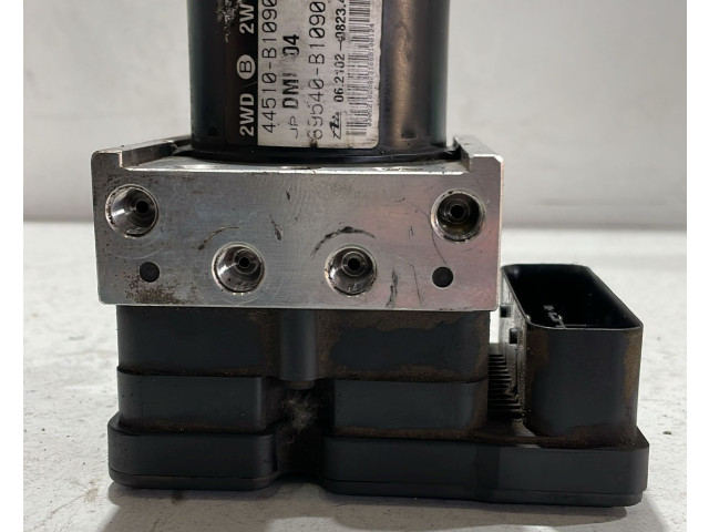 Jednotka ABS 00405538E0, 00405538E0   Daihatsu Materia 2009