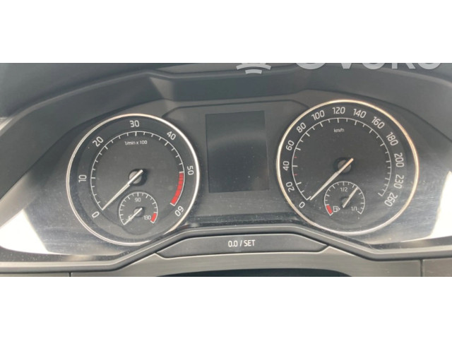 Přístrojová deska  Skoda Superb B8 (3V) 2015 3V0920751  
