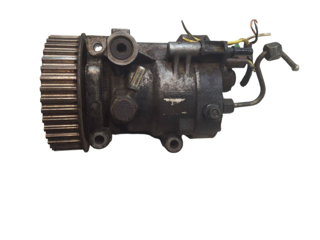 Vstřikovací čerpadlo 8200379376, 8200057225   Nissan Almera N16     