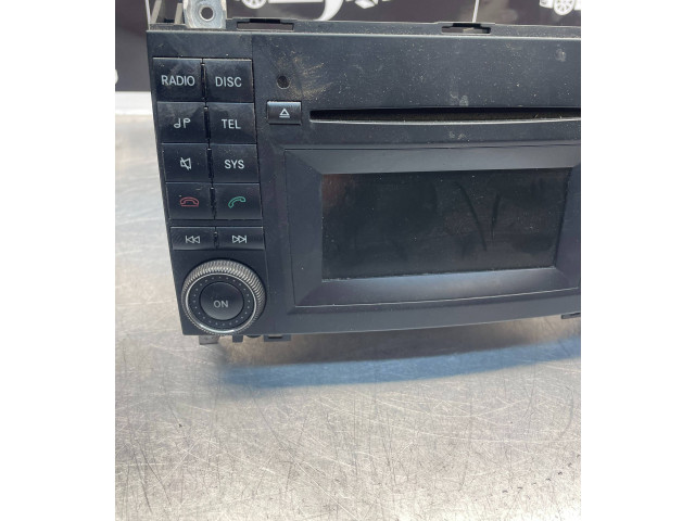 Радио/ проигрыватель CD/DVD / навигация    A1699002000, A1694425660   Mercedes-Benz Sprinter W906