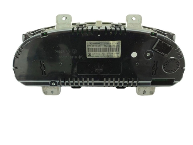 Панель приборов 670102896   Maserati Levante       