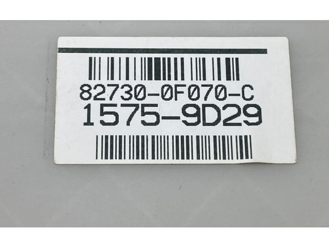   Pojistková skříňka 827300F070C, 15759D29   Toyota Verso 2010