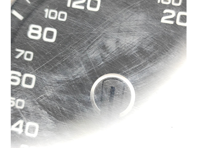 Панель приборов 8R0920930P   Audi Q5 SQ5       