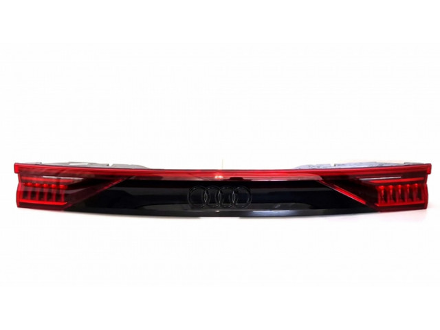 Задний фонарь  4M8945095T    Audi Q8   2018- года