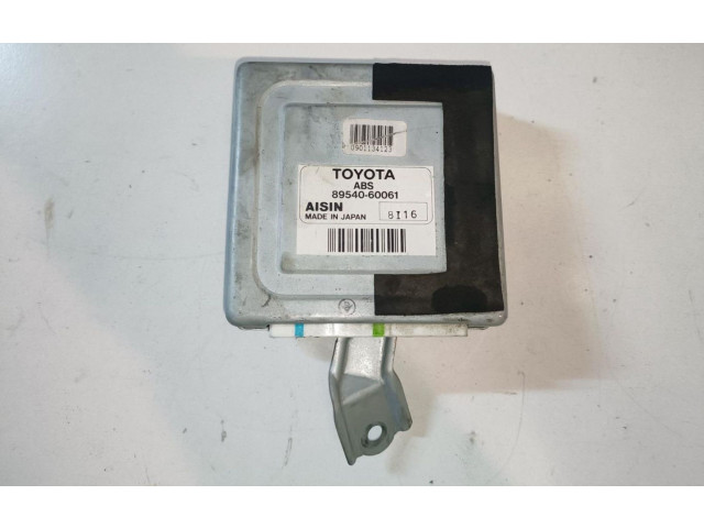 Блок управления АБС 8954060061   Toyota Land Cruiser (J120)