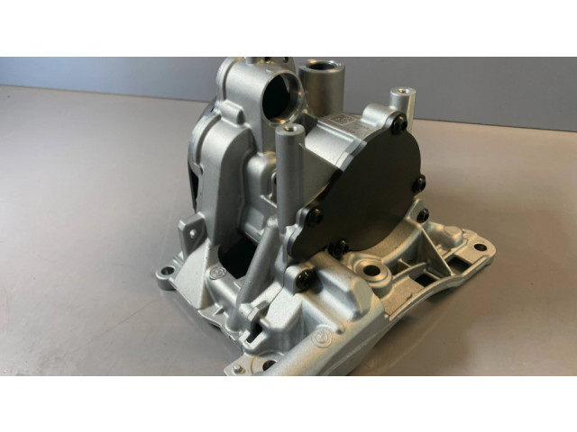 Čerpadlo oleje 11417823009, 7823009   BMW 3 F30 F35 F31 2.0  